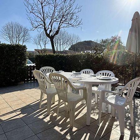 Maison 2 Pieces Avec Mezzanine, Piscine Et Parking Prives, 6 Couchages A 700M De La Plage - Argeles-Sur-Mer - Fr-1-225-74 Luaran gambar