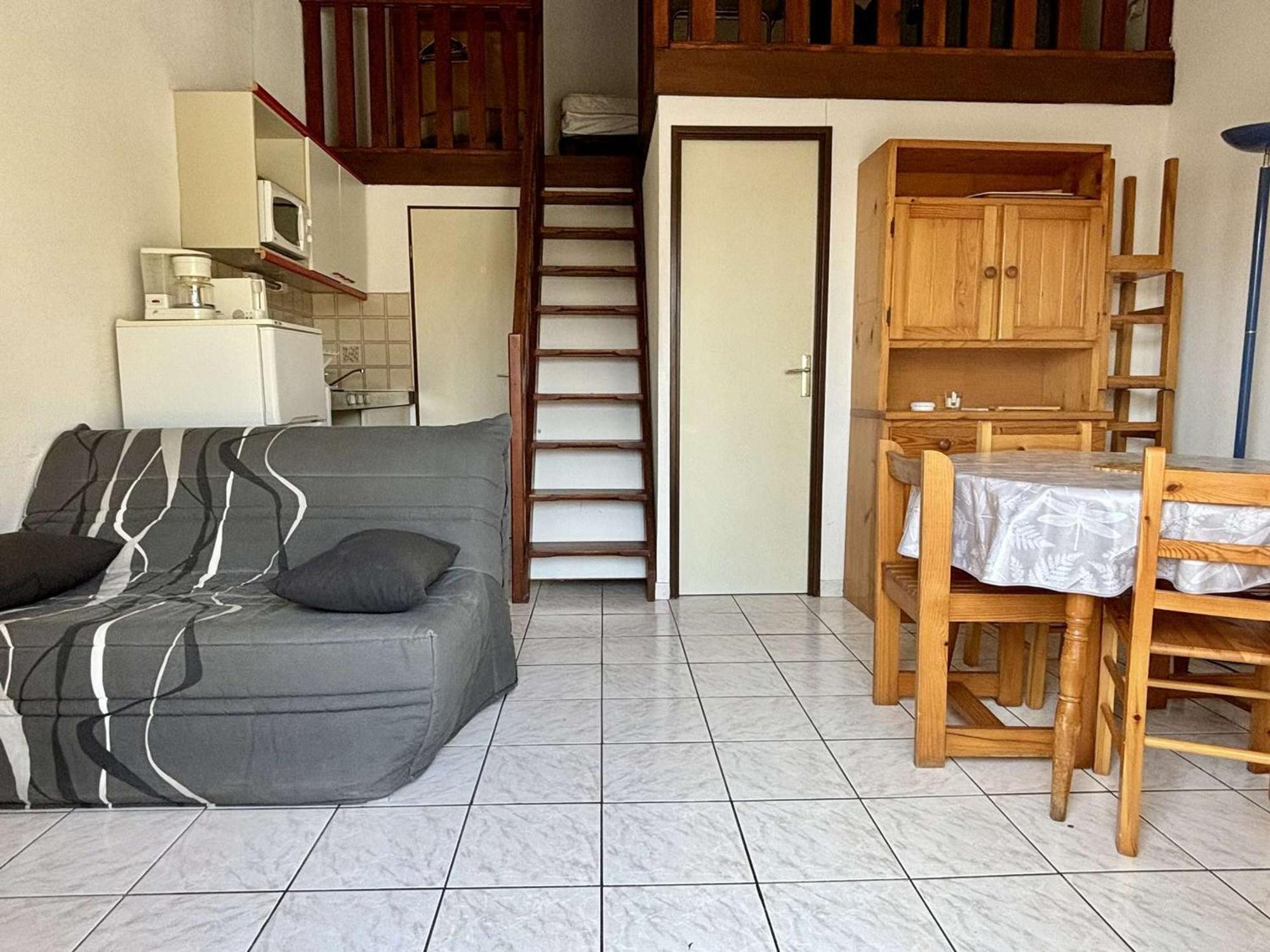 Maison 2 Pieces Avec Mezzanine, Piscine Et Parking Prives, 6 Couchages A 700M De La Plage - Argeles-Sur-Mer - Fr-1-225-74 Luaran gambar